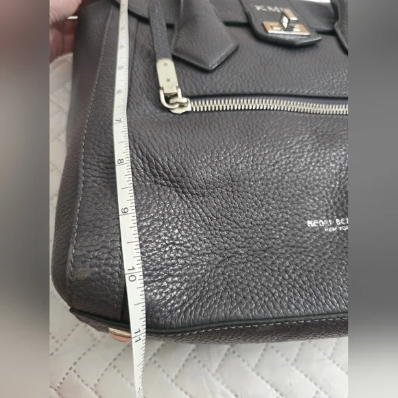 Henry Bendel Rivington Convertible Backpack Purse - Picture 5 of 13